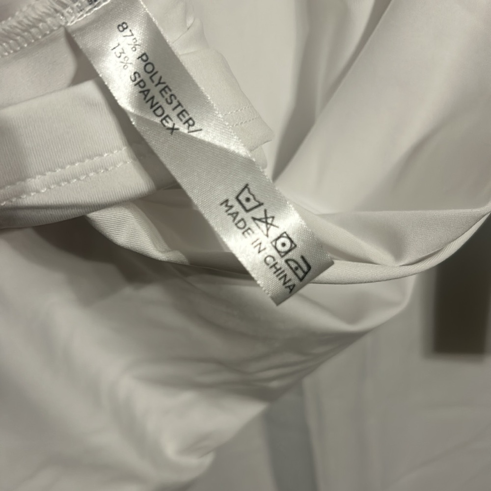 TNUCK SPORT
White Ruffle Lea Tank - Picture 8 of 12